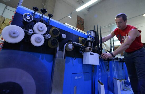 Работа компании по производству пластиковых окон