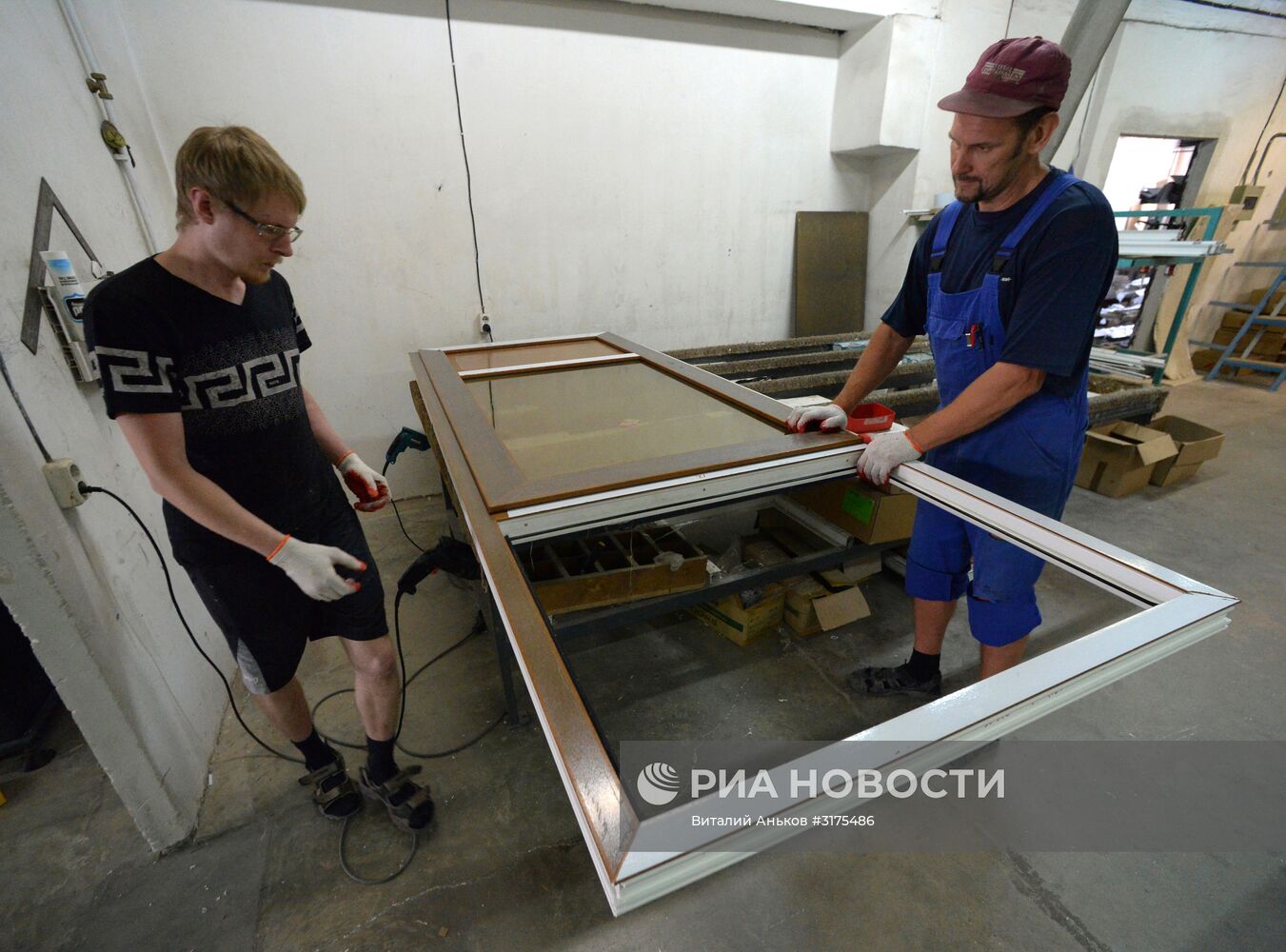 Работа компании по производству пластиковых окон