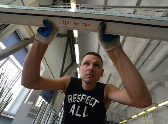 Работа компании по производству пластиковых окон