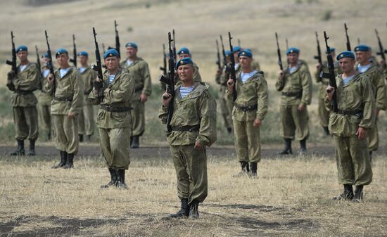 Военный форум "Армия-2017" в Ростовской области