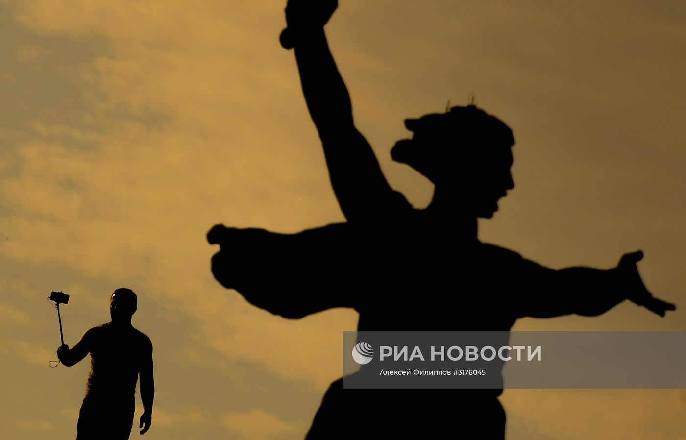Мемориальный комплекс "Мамаев курган" в Волгограде