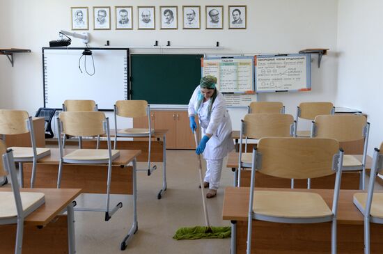 Подготовка к учебному году в Грозном