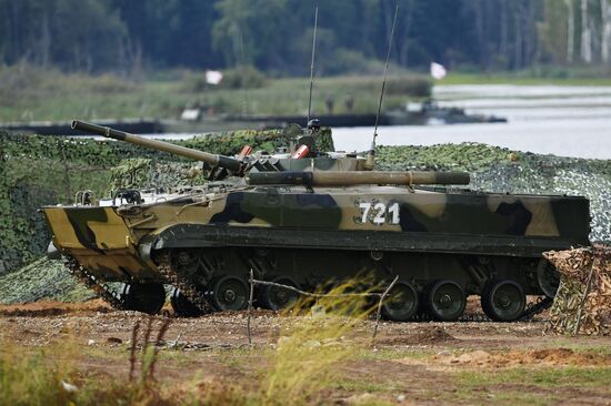 Международный военно-технический форум "Армия-2017". День третий