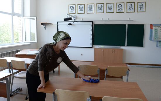 Подготовка к учебному году в Грозном