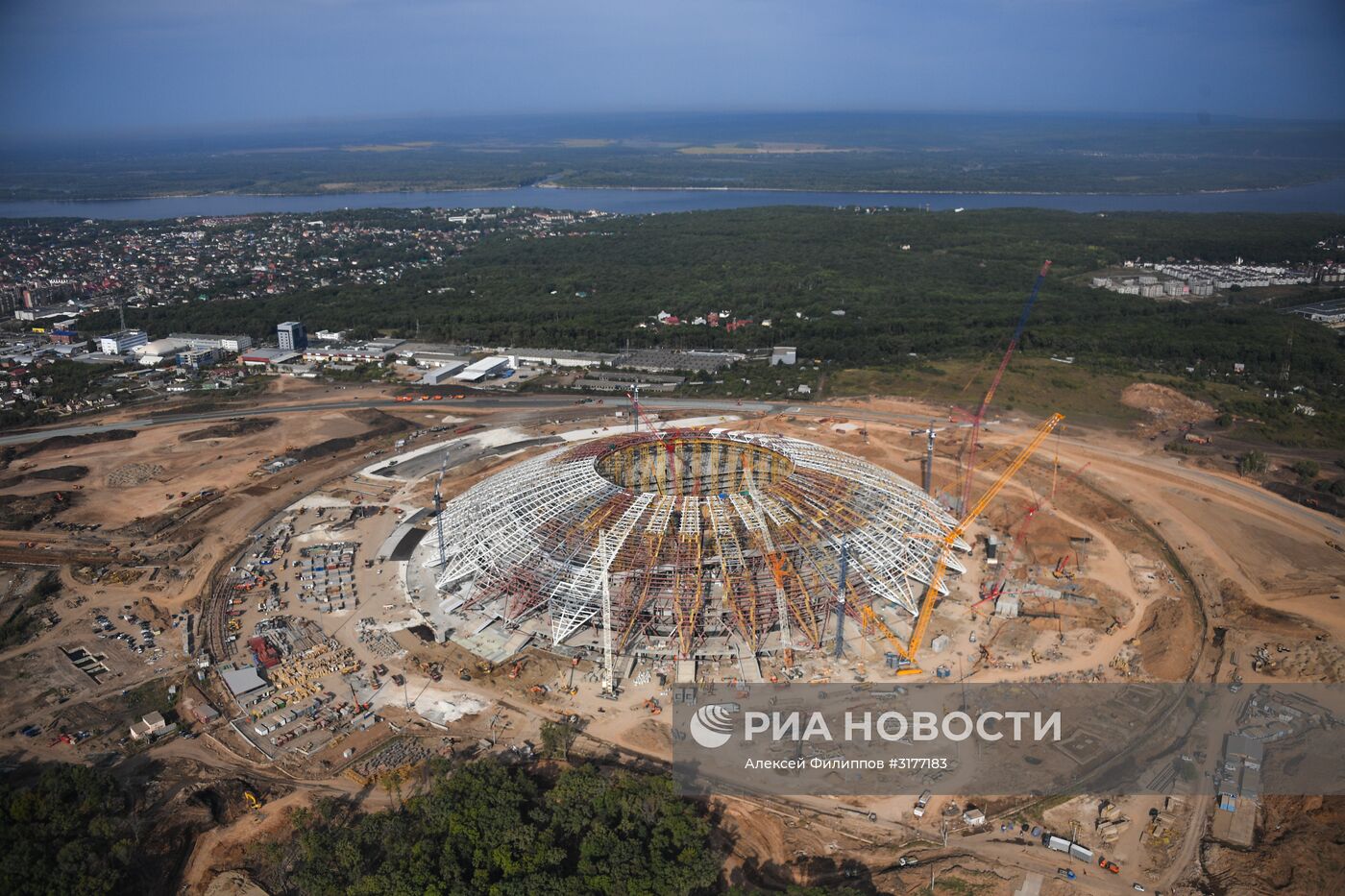 Строительство стадиона "Самара Арена"