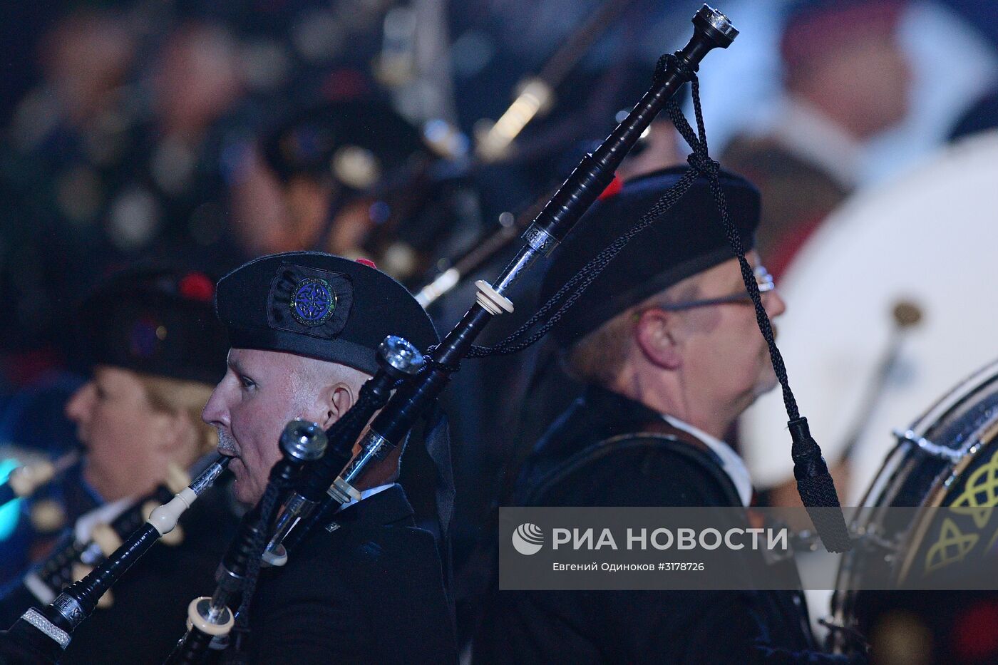 Церемония открытия X Международного военно-музыкального фестиваля "Спасская башня"