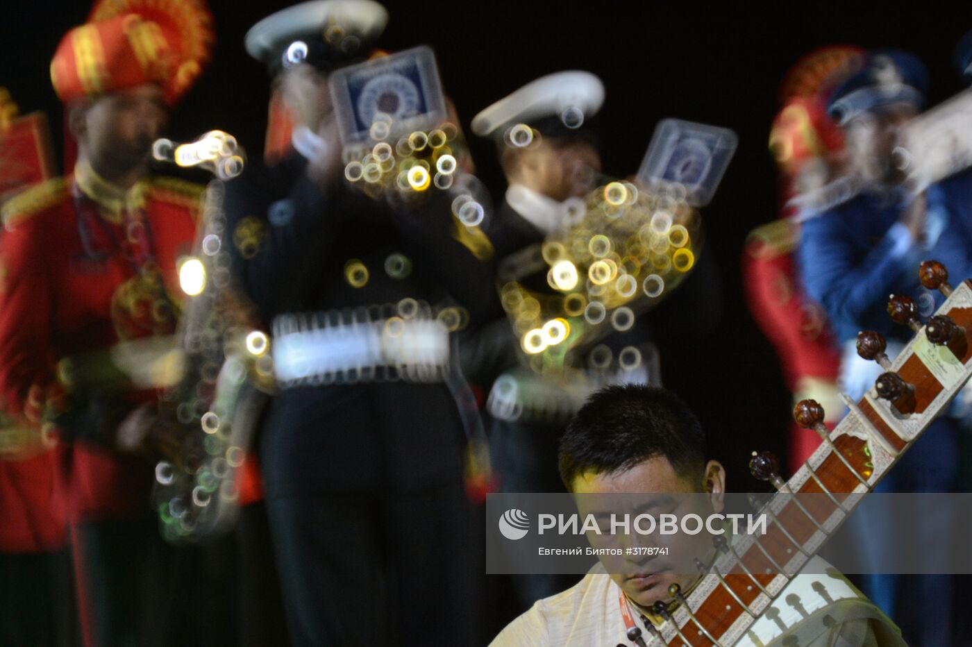 Церемония открытия X Международного военно-музыкального фестиваля "Спасская башня"