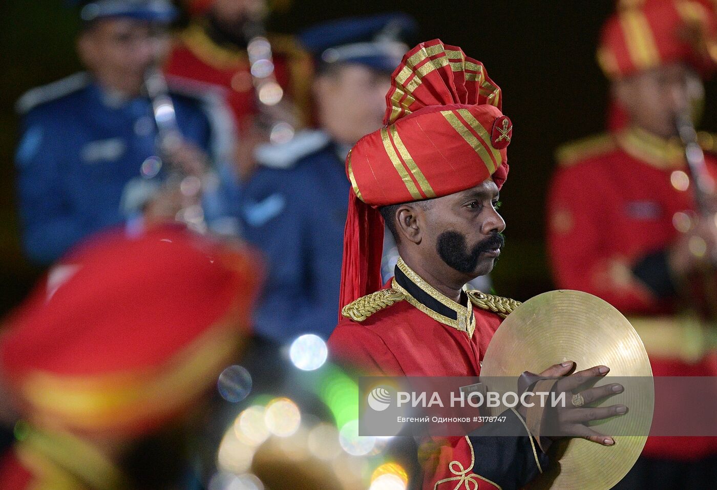 Церемония открытия X Международного военно-музыкального фестиваля "Спасская башня"