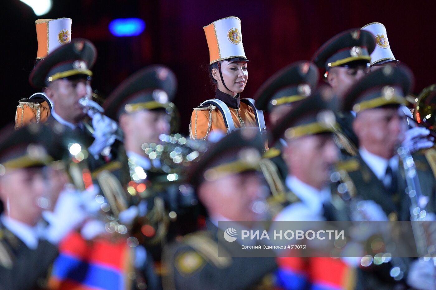 Церемония открытия X Международного военно-музыкального фестиваля "Спасская башня"