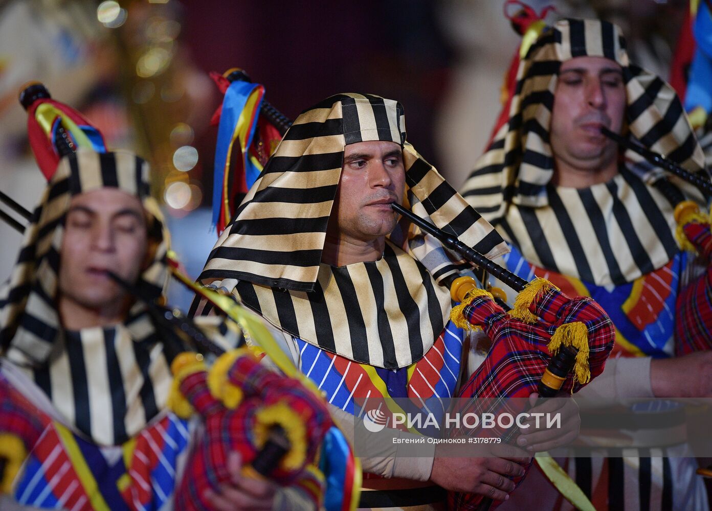Церемония открытия X Международного военно-музыкального фестиваля "Спасская башня"