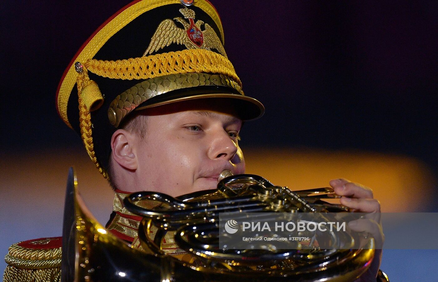 Церемония открытия X Международного военно-музыкального фестиваля "Спасская башня"