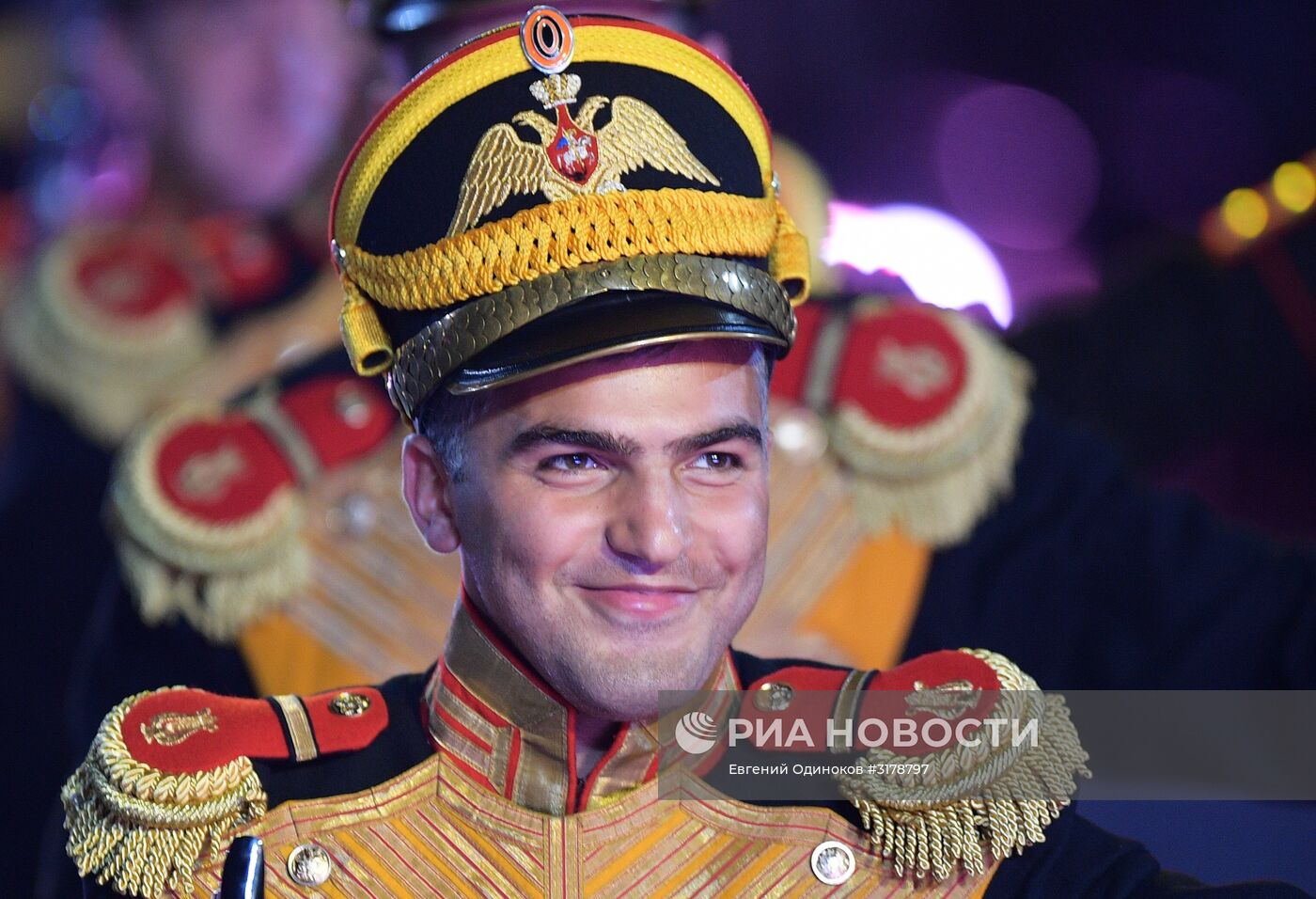 Церемония открытия X Международного военно-музыкального фестиваля "Спасская башня"