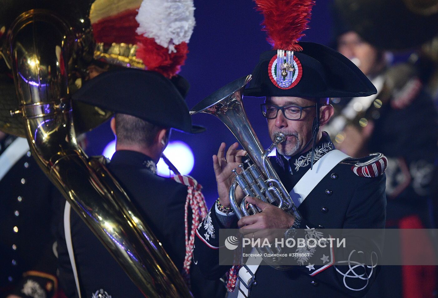 Церемония открытия X Международного военно-музыкального фестиваля "Спасская башня"