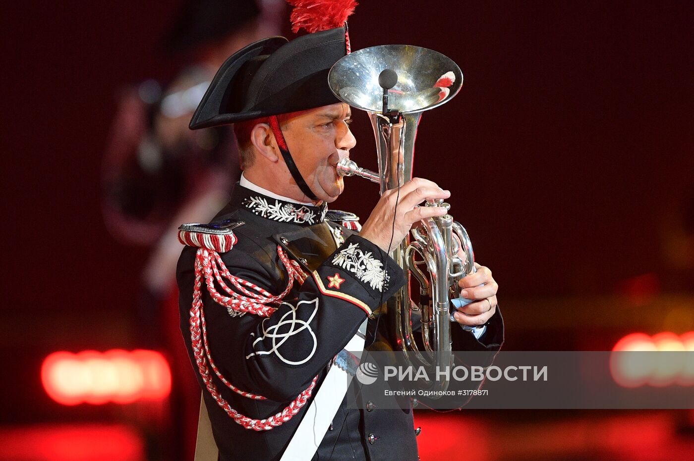 Церемония открытия X Международного военно-музыкального фестиваля "Спасская башня"