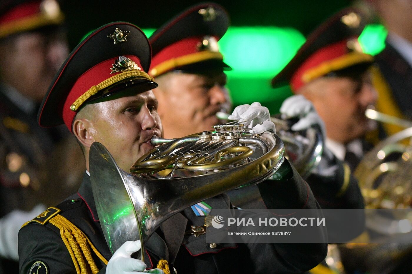 Церемония открытия X Международного военно-музыкального фестиваля "Спасская башня"