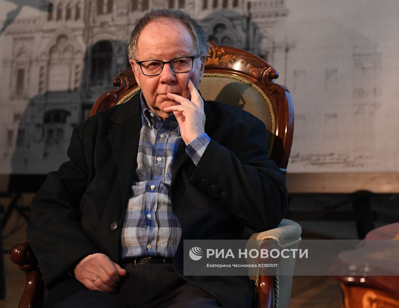 Сбор труппы Театра им. Маяковского