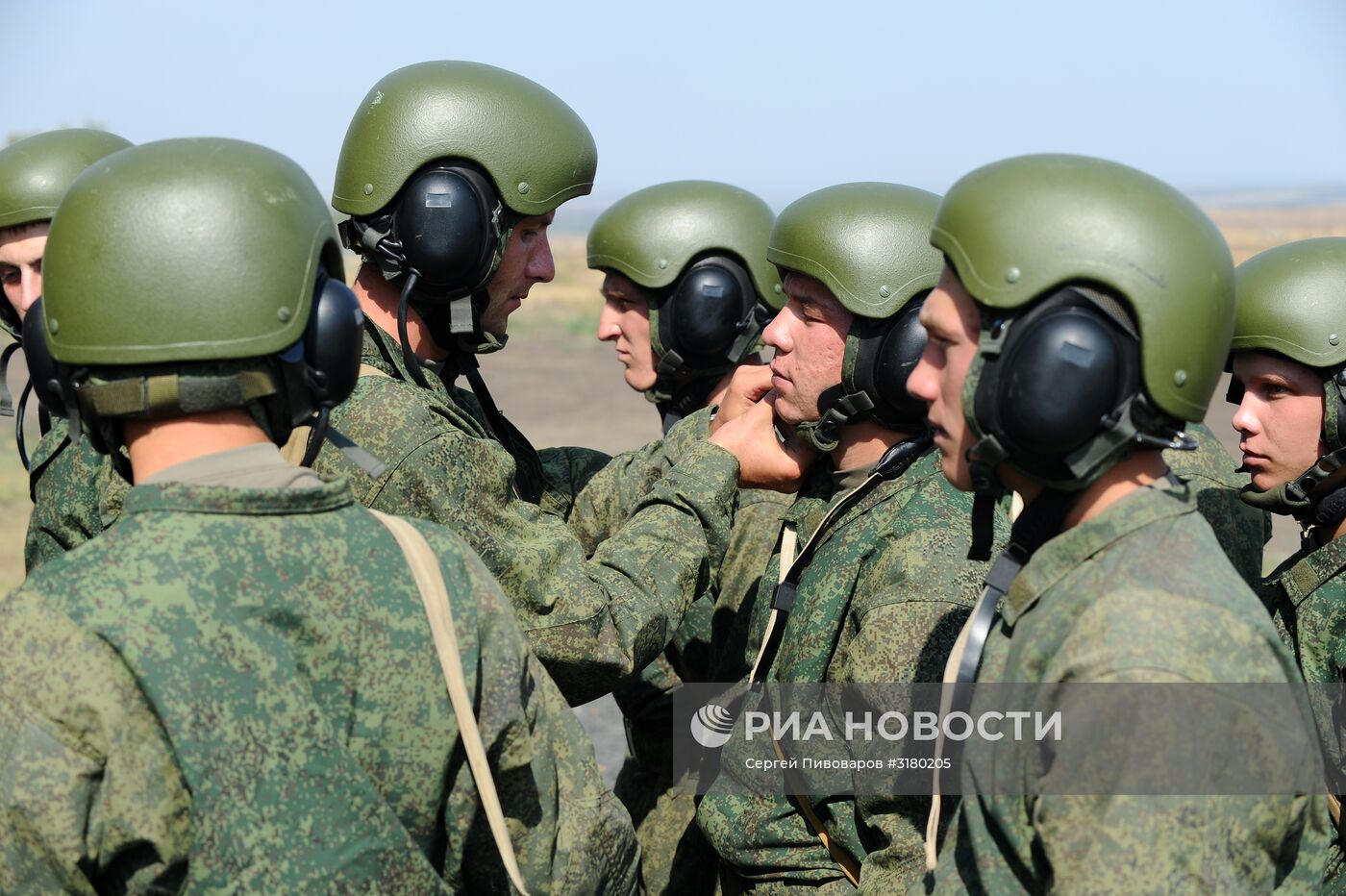 Учения танковых подразделений в Ростовской области