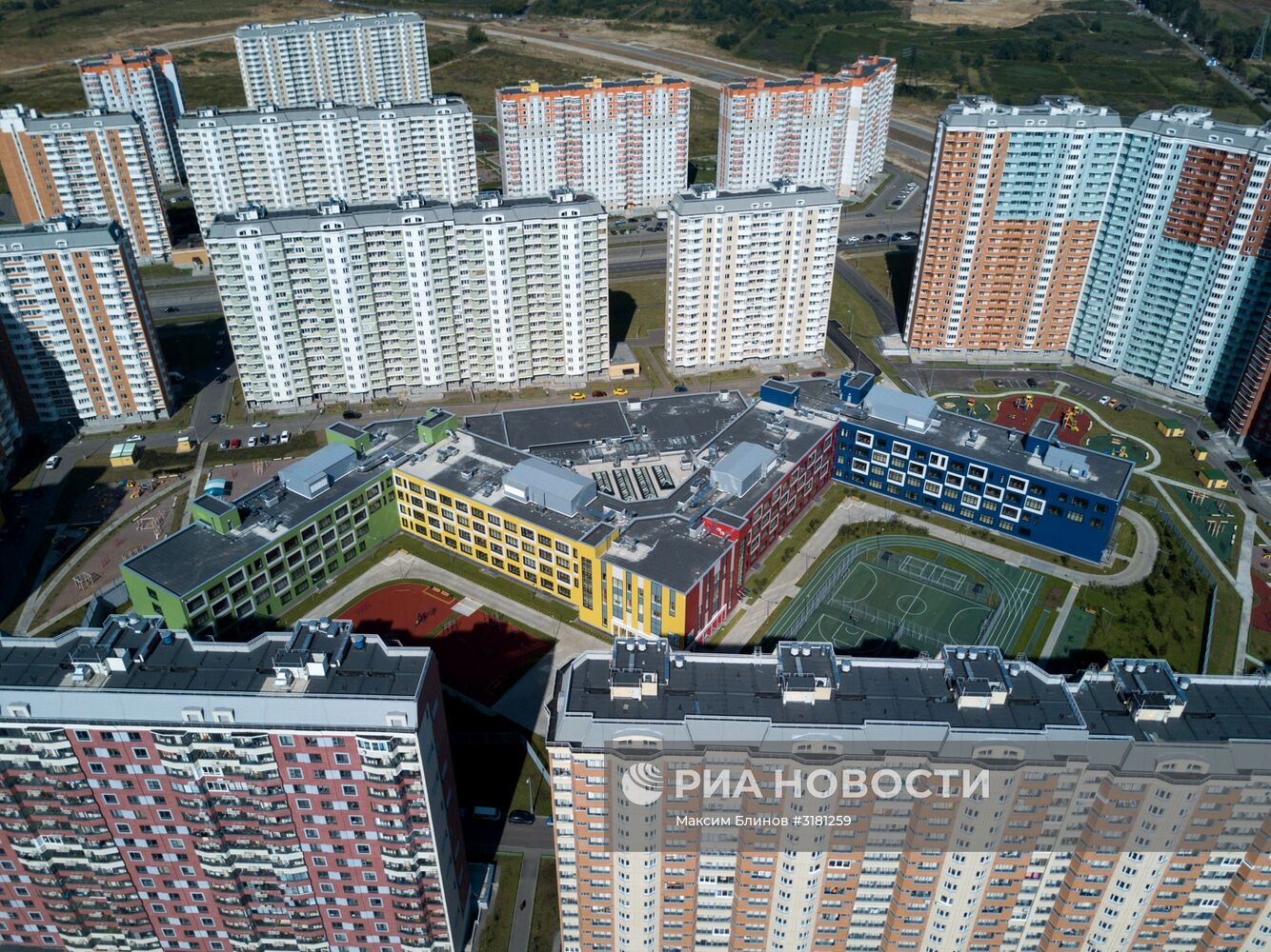 Самая большая в России школа открыта в Москве
