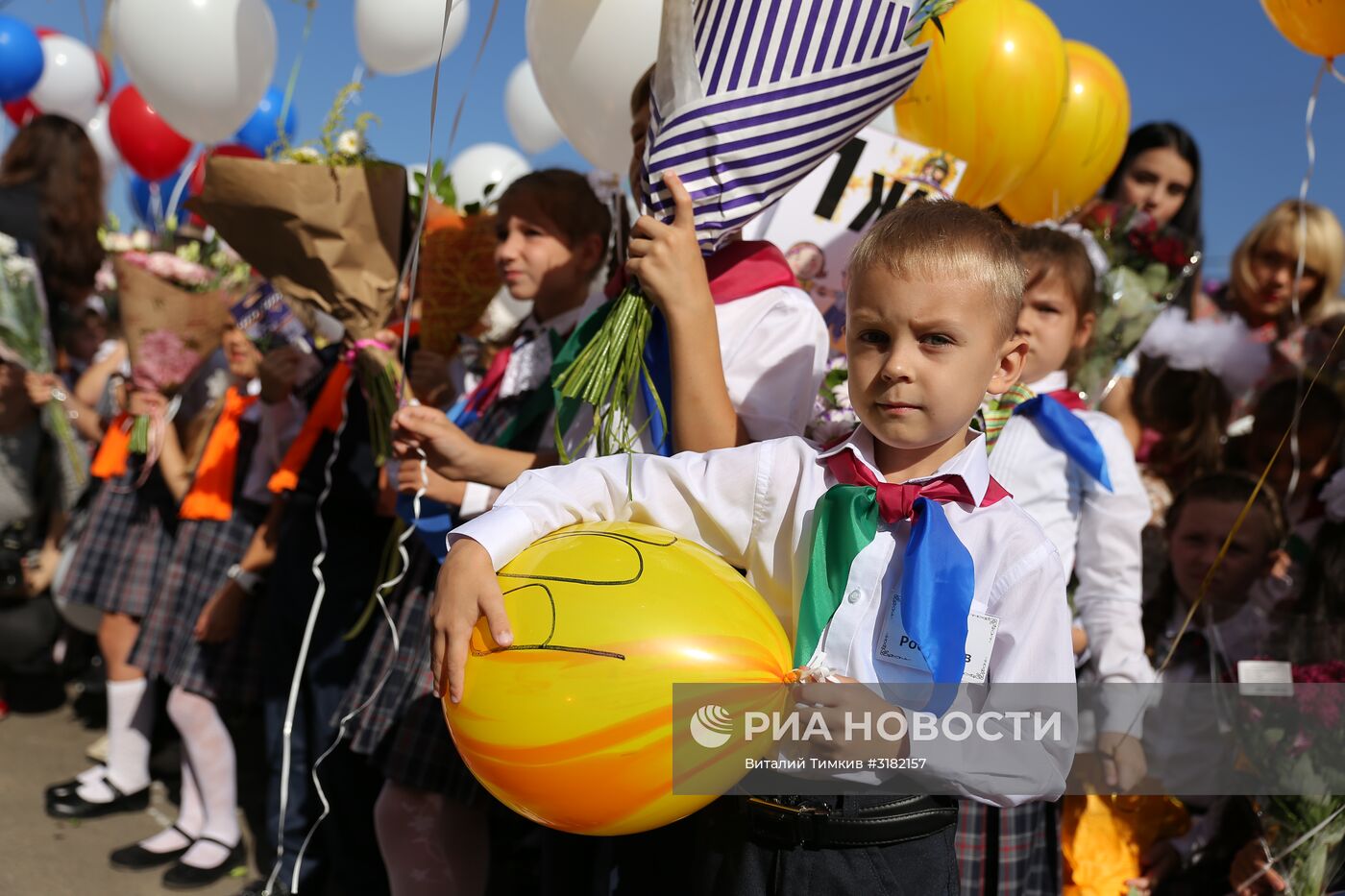 Начало учебного года в школах России