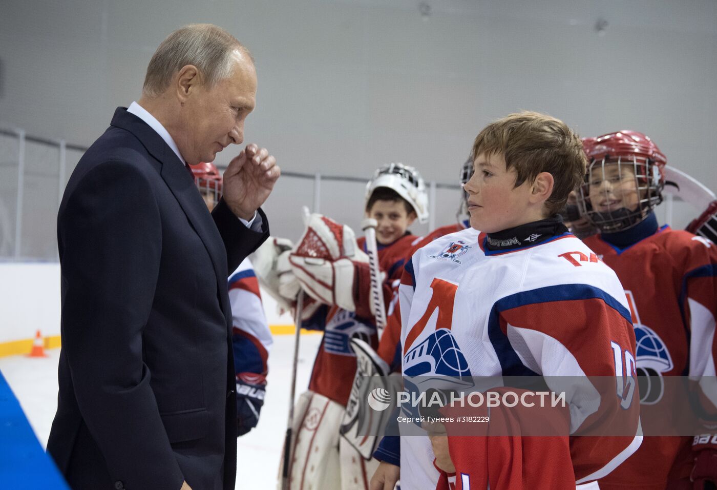 Рабочая поездка президента РФ В. Путина в Ярославскую область