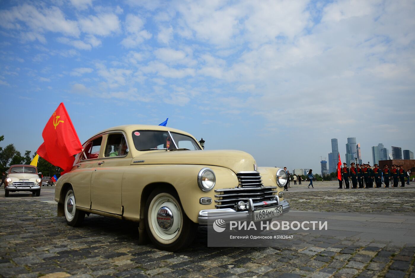 Парад "Побед"