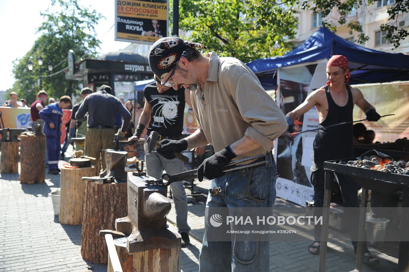 Фестиваль кузнечного искусства в Челябинске