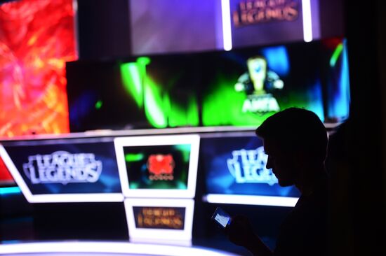 Киберспорт. Финал Континентальной лиги League of Legends
