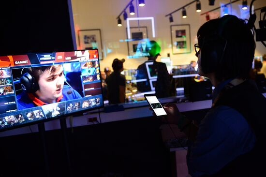 Киберспорт. Финал Континентальной лиги League of Legends