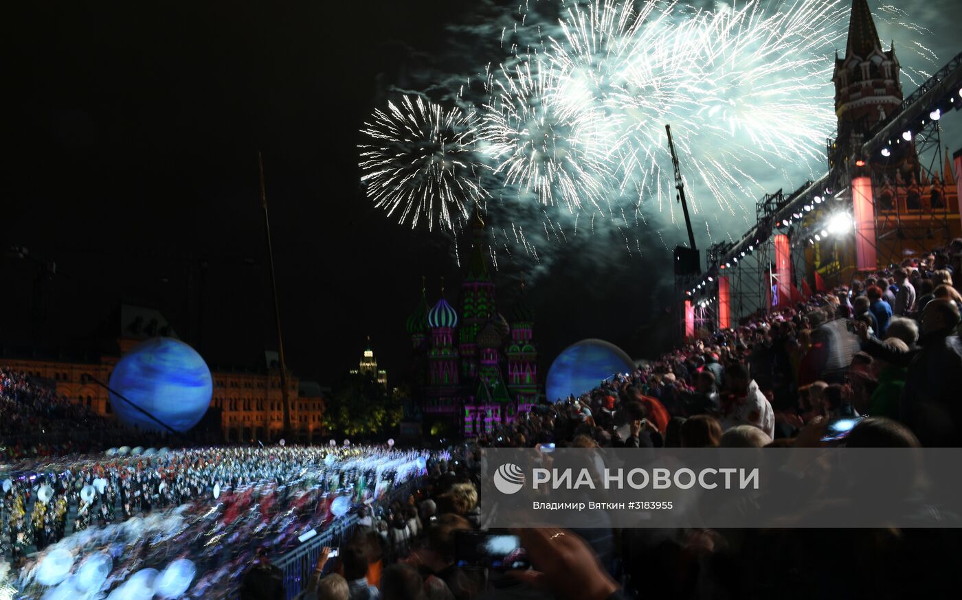 Церемония закрытия фестиваля "Спасская башня"