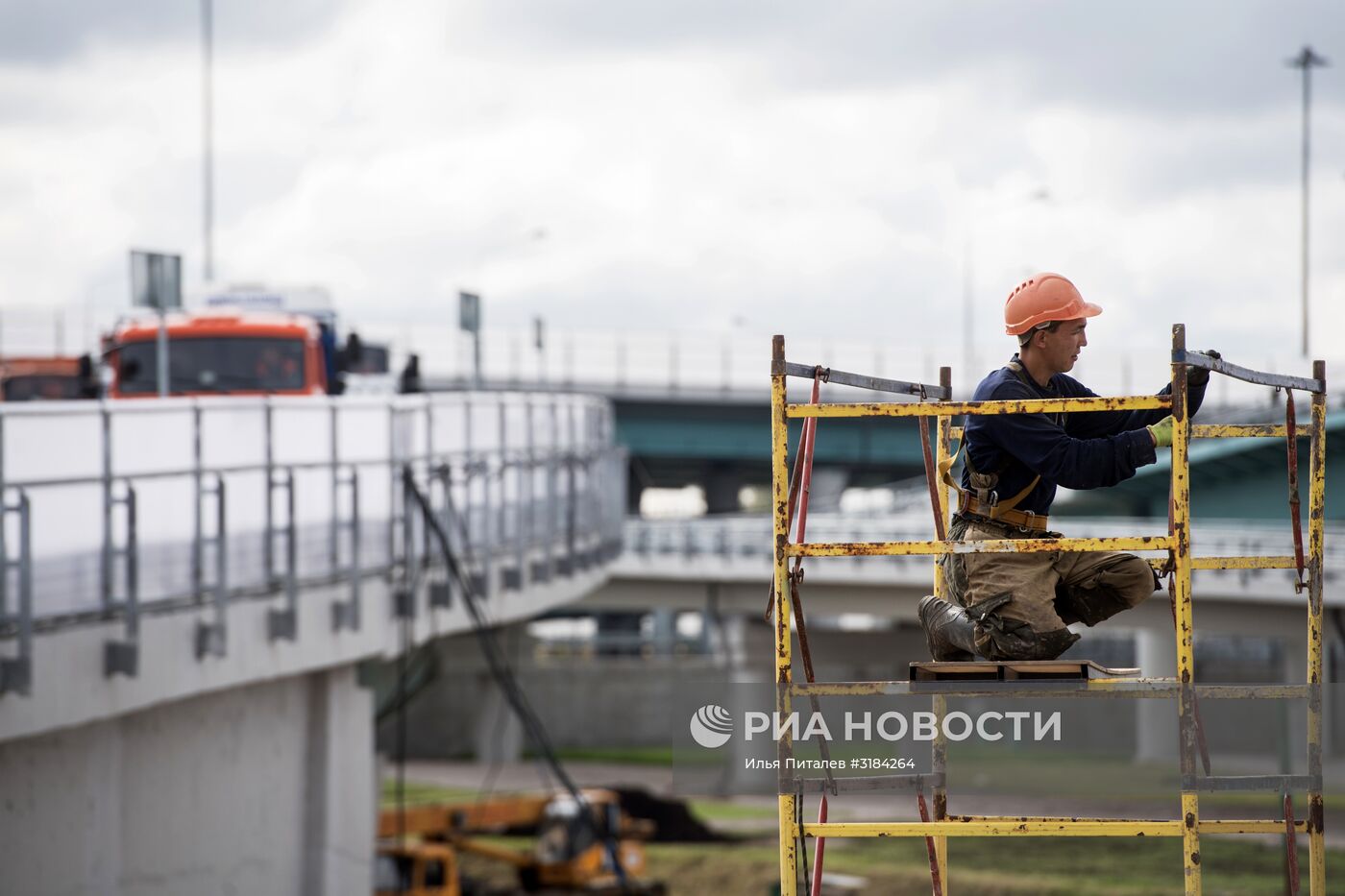 Открытие движения по эстакаде на пересечении Северо-Восточной хорды и проспекта Буденного