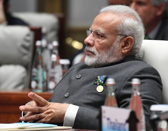 Президент РФ В. Путин на саммите лидеров БРИКС. День второй