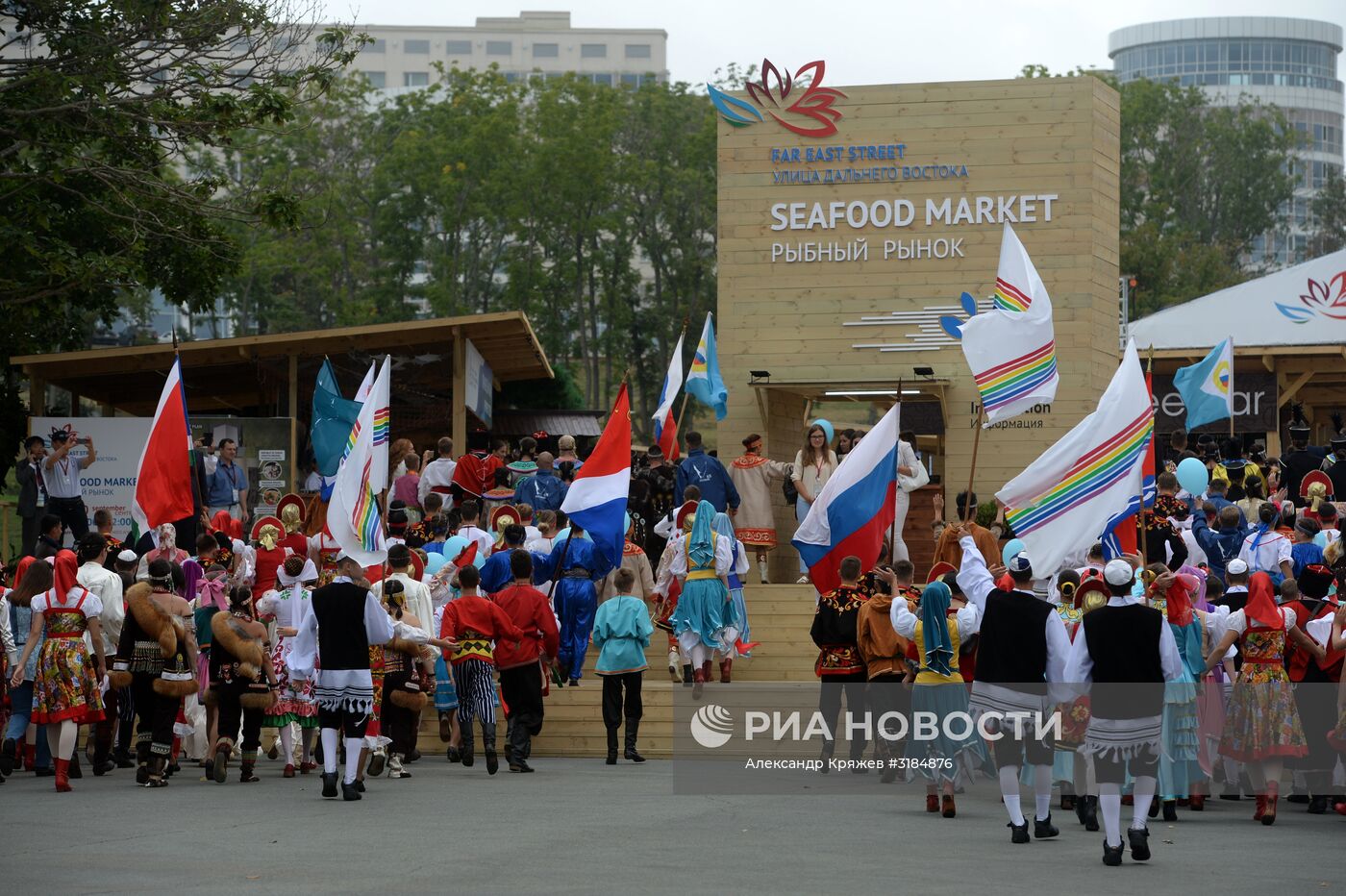 Открытие выставки "Улица Дальнего Востока" в рамках ВЭФ-2017