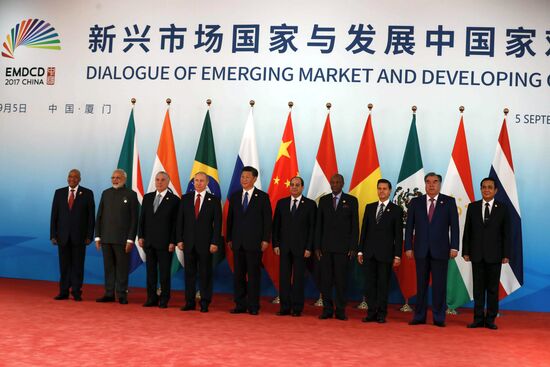 Президент РФ В. Путин на саммите лидеров БРИКС. День второй