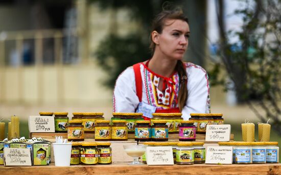 Открытие выставки "Улица Дальнего Востока" в рамках ВЭФ-2017