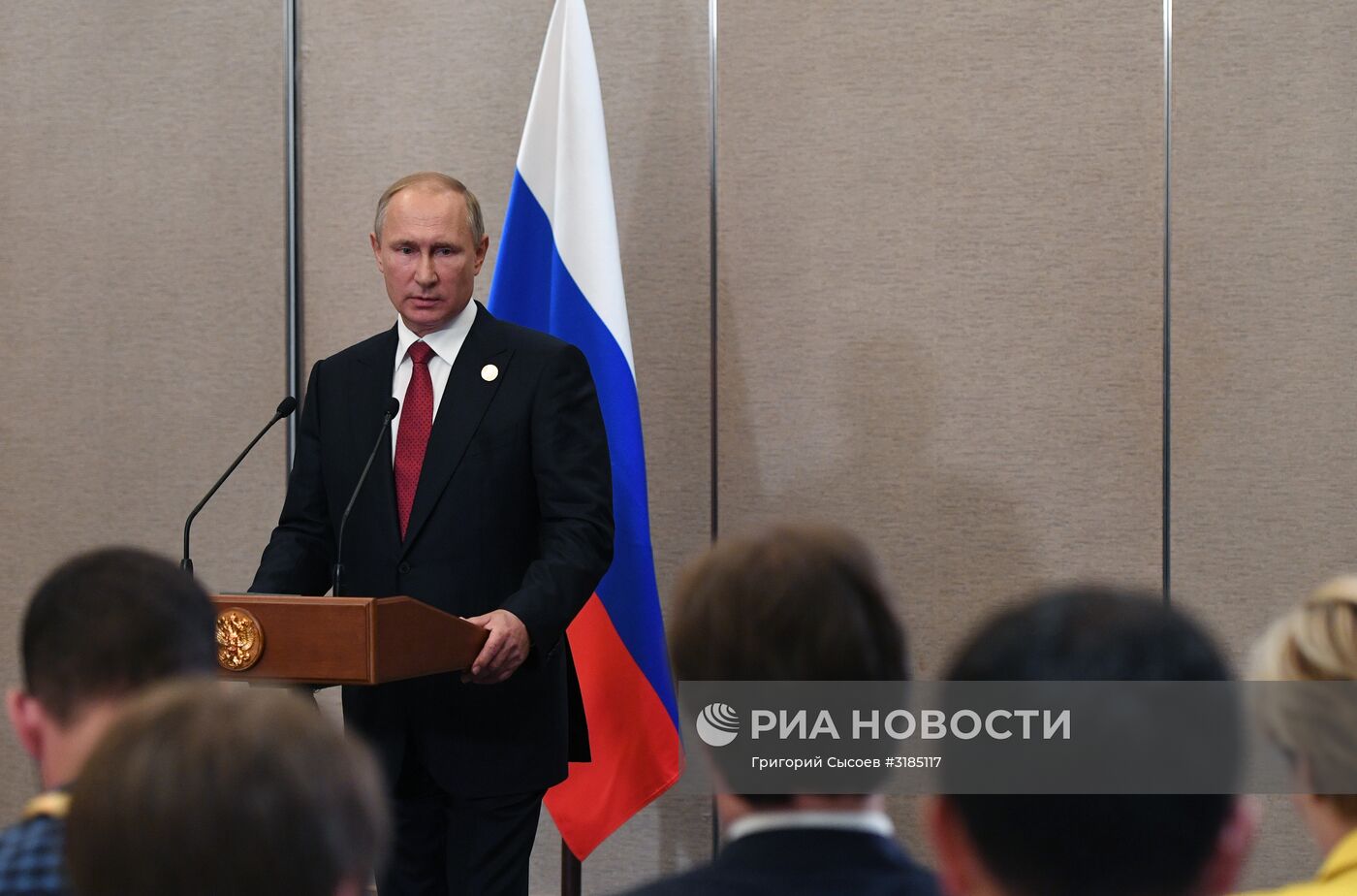 Президент РФ В. Путин на саммите лидеров БРИКС. День второй