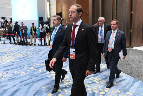 Президент РФ В. Путин на саммите лидеров БРИКС. День второй