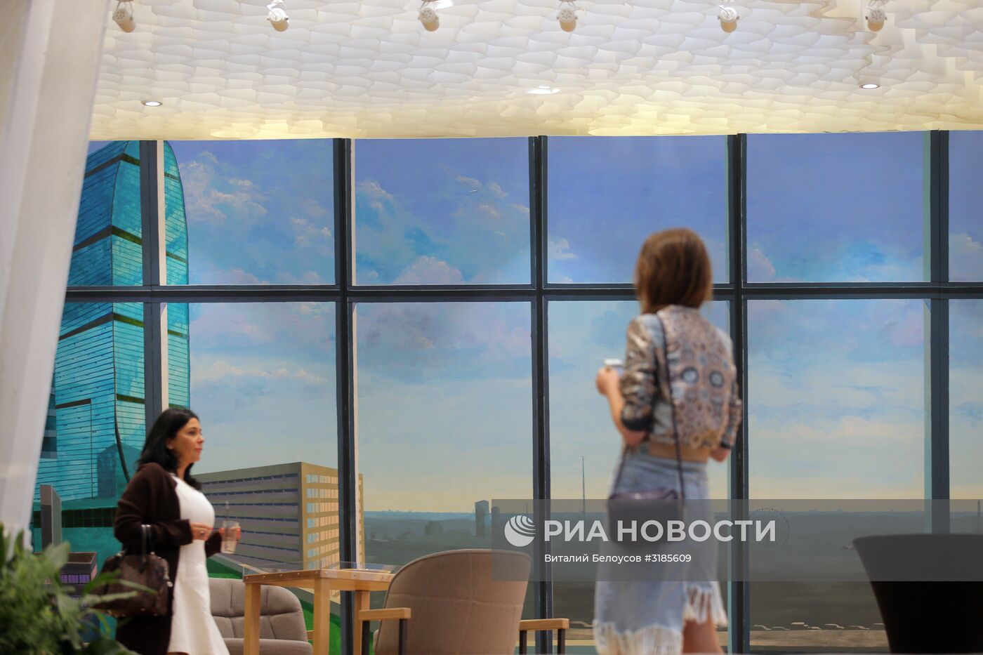 Открытие восьмого сезона выставки Lexus Hybrid Art