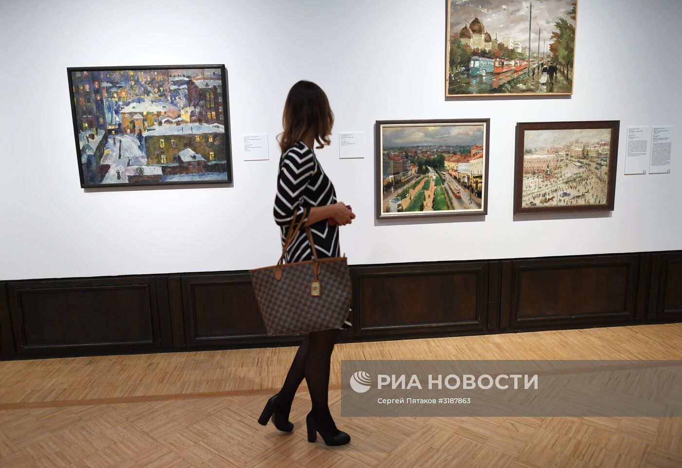 Открытие выставки "Москва сквозь века"