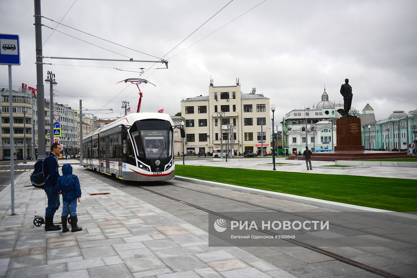 Открытие движения трамваев на площади Тверская Застава