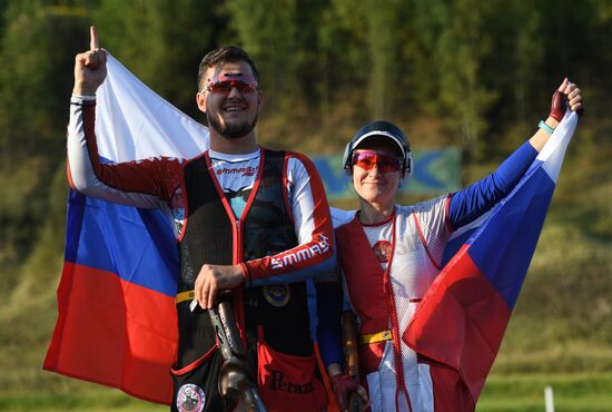 Стендовая стрельба. Чемпионат мира. Смешанные команды. Скит