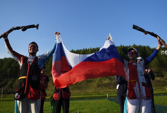 Стендовая стрельба. Чемпионат мира. Смешанные команды. Скит