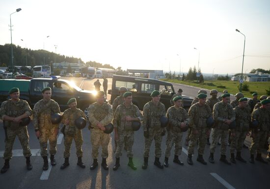Михаил Саакашвили пересек польско-украинскую границу