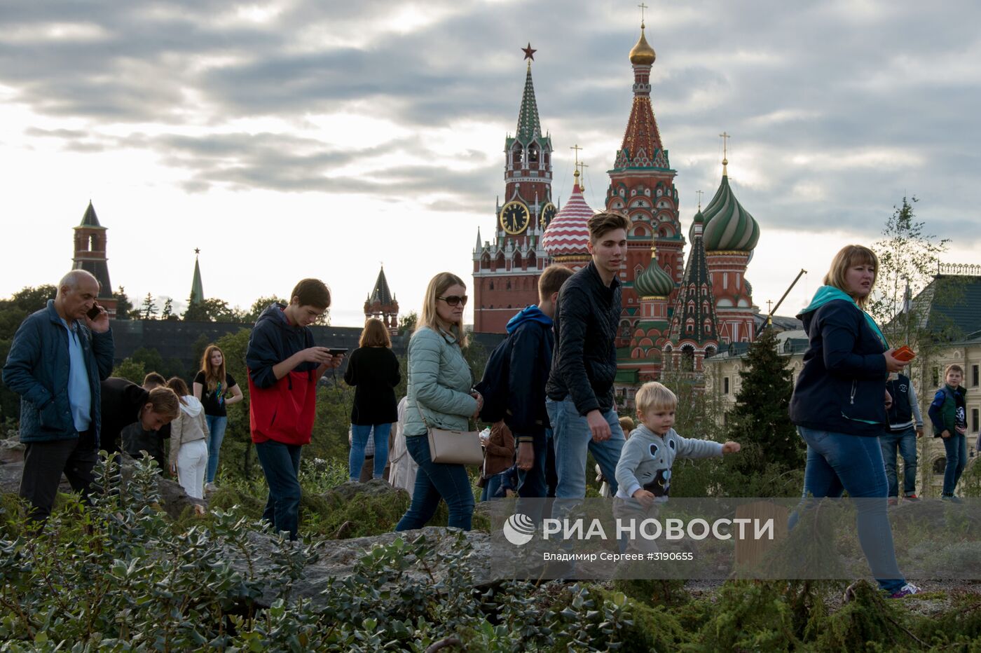 Открытие парка "Зарядье" в Москве