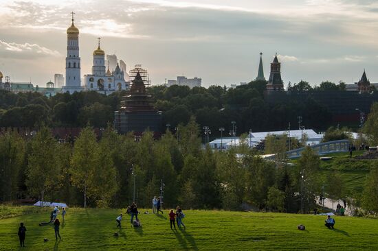 Открытие парка "Зарядье" в Москве