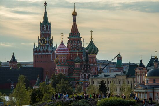 Открытие парка "Зарядье" в Москве