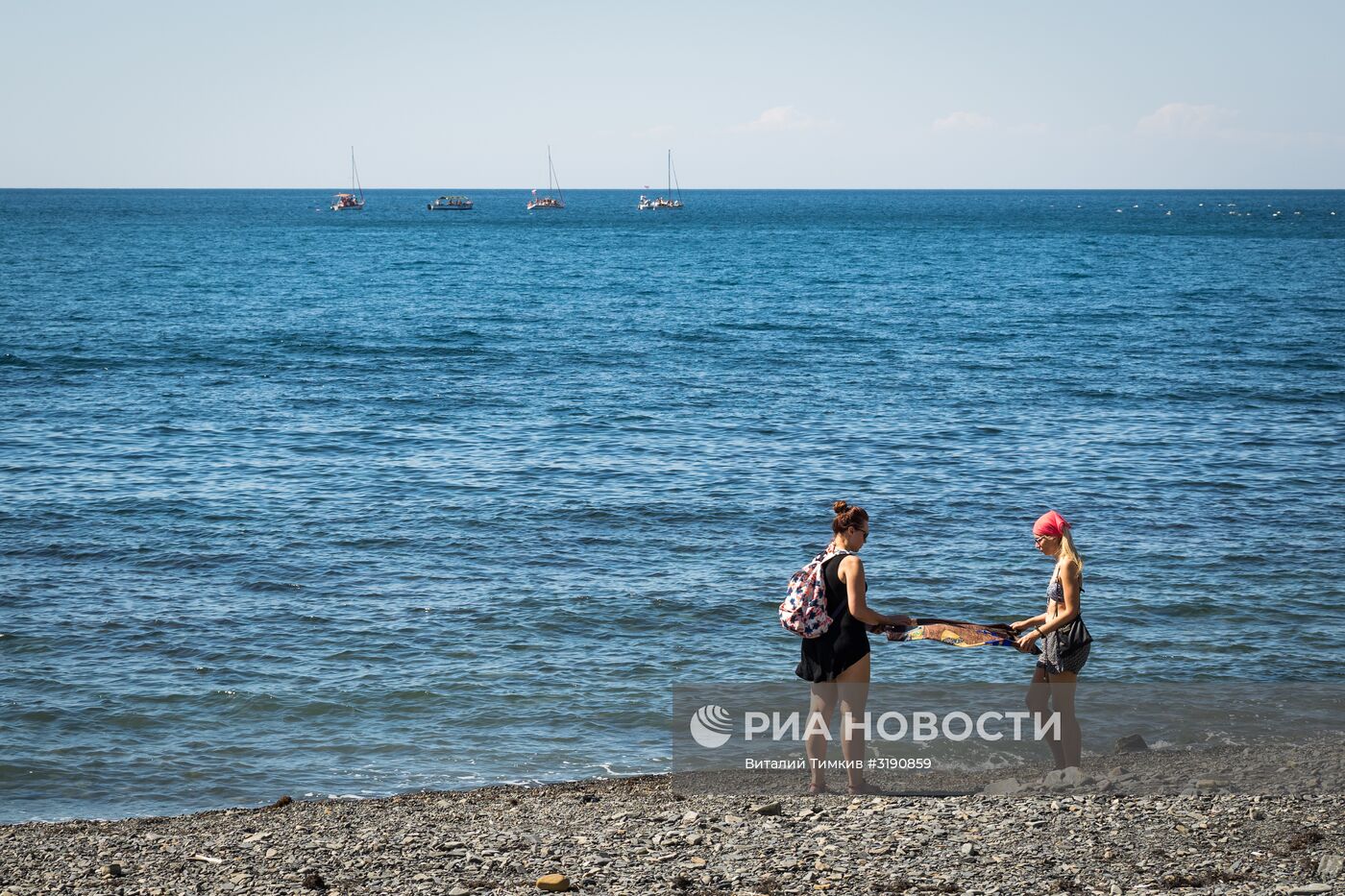 Побережье Черного моря в районе заповедника Утриш в Краснодарском крае