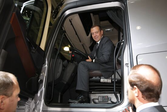Премьер-министр РФ Д. Медведев провел заседание правительственной комиссии по импортозамещению