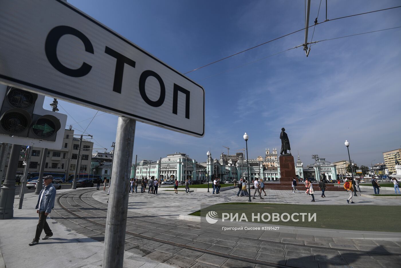 Благоустроенные улицы и площади Москвы в рамках программы "Моя Улица"