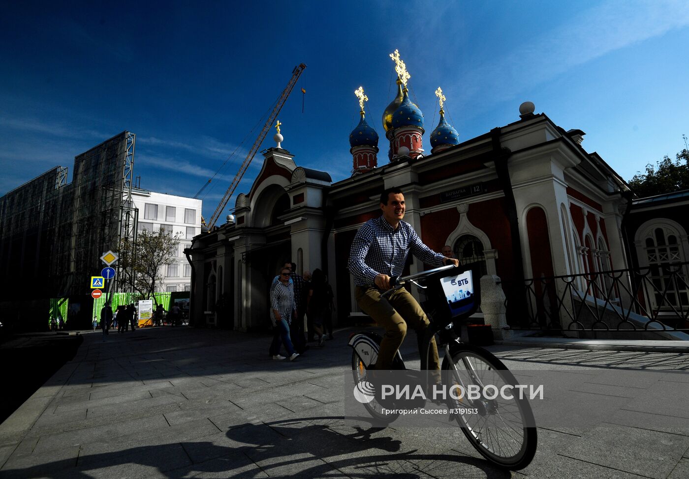 Благоустроенные улицы и площади Москвы в рамках программы "Моя Улица"
