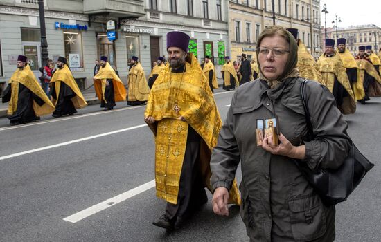 Крестный ход в честь Александра Невского в Санкт-Петербурге